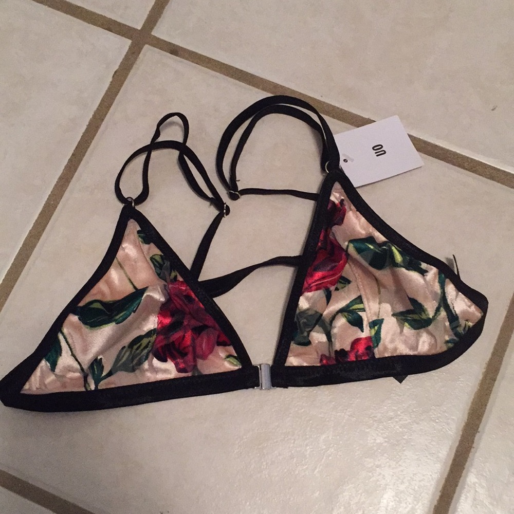 Urban Outfitters rose floral bralette  size medium